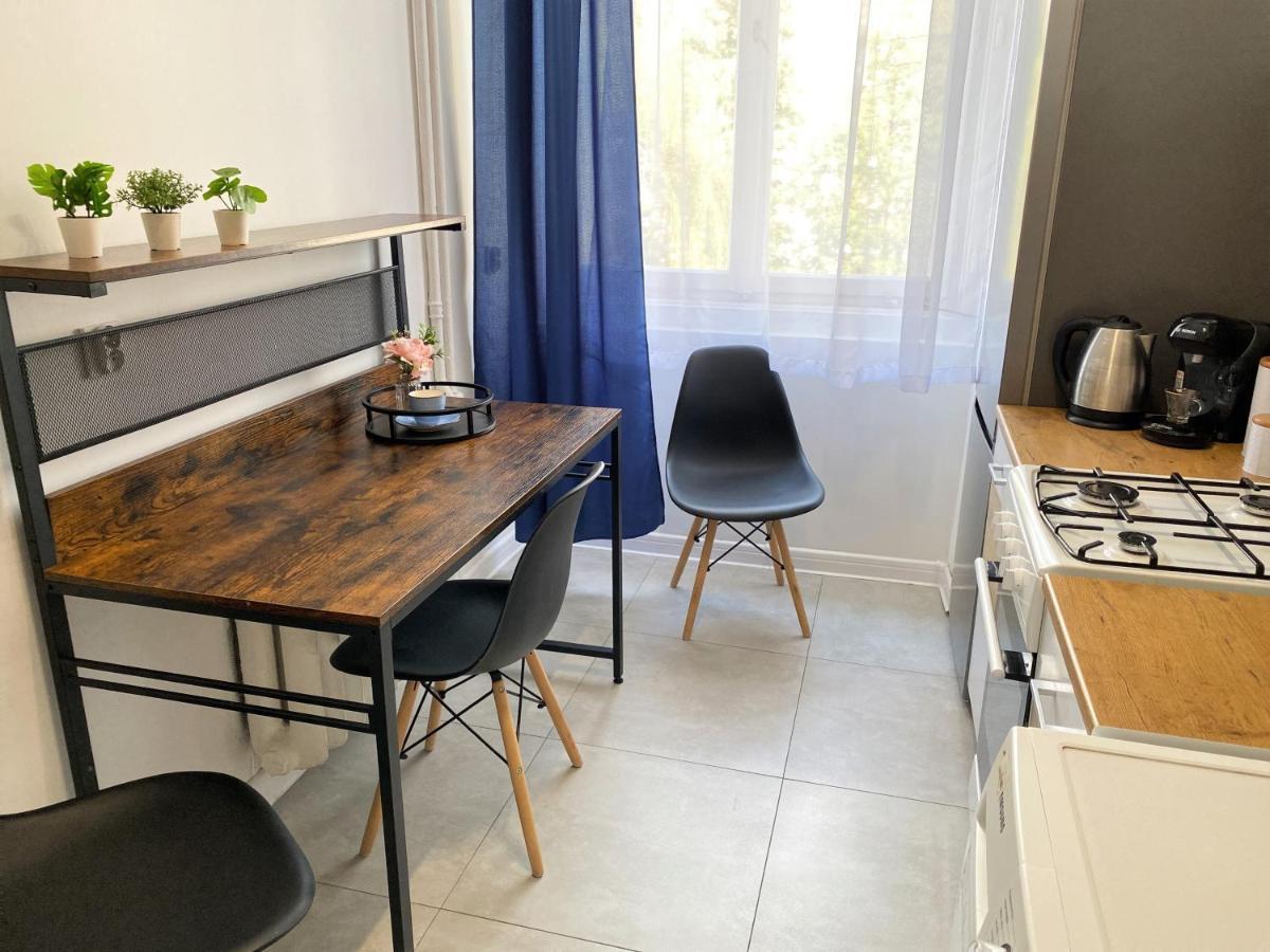 Apartament Midnight Blue Mielec Exterior photo